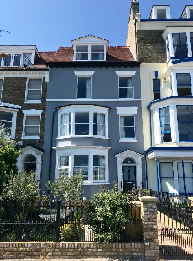 Marina Retreat - Stunning 4 Bedroom, 3 Bathroom House With Harbour Views! Ramsgate Luaran gambar